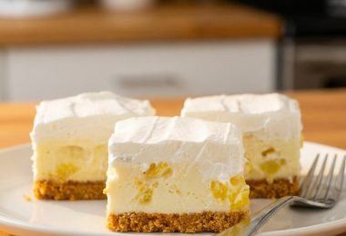 No-Bake Pineapple Squares