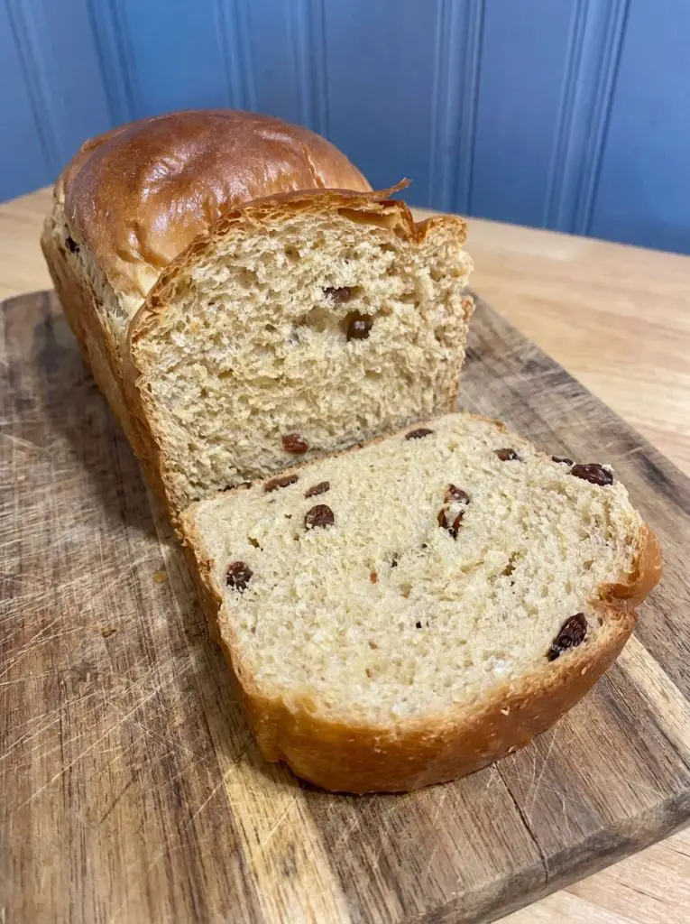 Newfoundland Molasses Raisin Bread