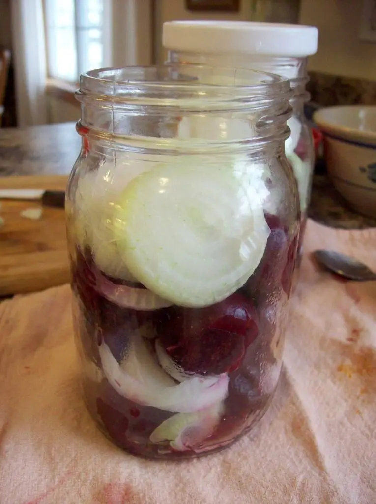 Beets and onions in jar